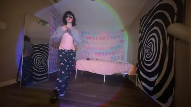 Image 8 of hexivu Stream on Chaturbate on 4 months ago