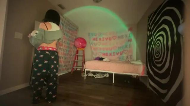Image 4 of hexivu Stream on Chaturbate on 3 months ago
