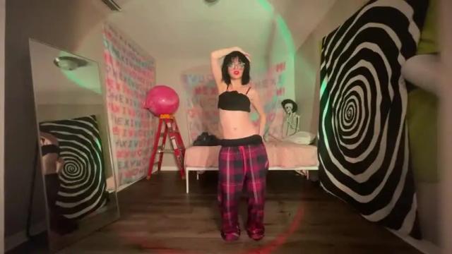 Image 12 of hexivu Stream on Chaturbate on 2 months ago