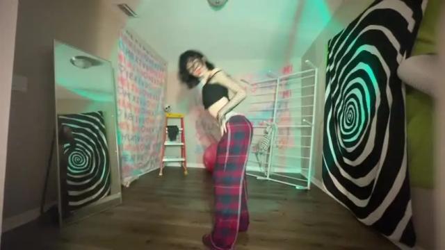 Image 2 of hexivu Stream on Chaturbate on 2 months ago