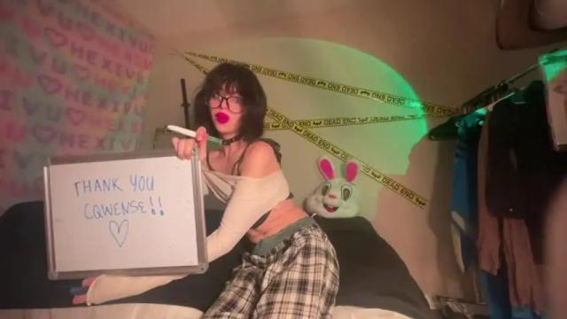 Image 11 of hexivu Stream on Chaturbate on 2 months ago