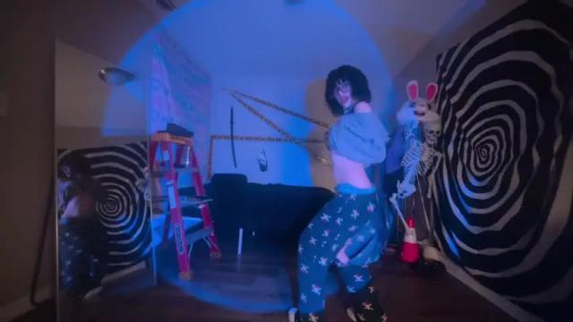 Image 10 of hexivu Stream on Chaturbate on 2 months ago