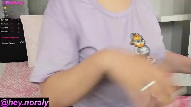 Thumbnail 1, hey_noraly's Stream at Chaturbate, 1 month ago