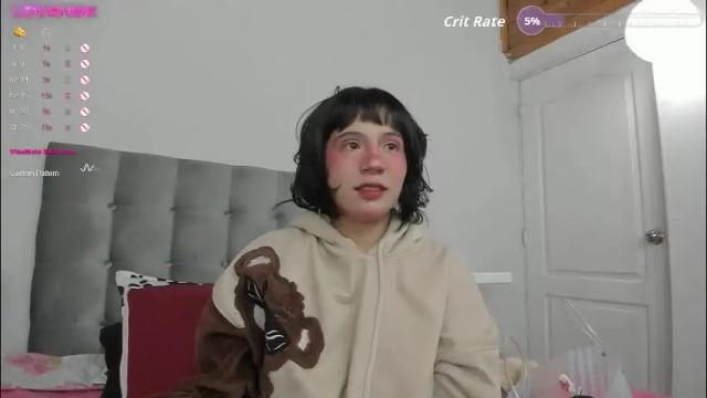 Image 10 of hey_noraly Stream on Chaturbate on 19 days ago