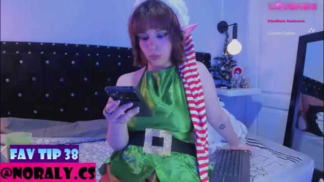 Image 2 of hey_noraly Stream on Chaturbate on 1 month ago