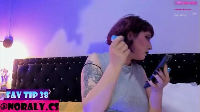 Image 8 of hey_noraly Stream on Chaturbate on 26 days ago