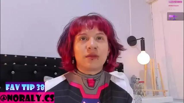 Image 4 of hey_noraly Stream on Chaturbate on 3 days ago