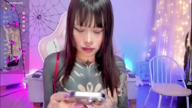 Image 3 of heybambino_ Stream on Chaturbate on 1 month ago