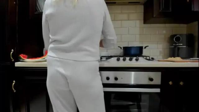 Image 12 of heyheygrey Stream on Chaturbate on 2 months ago