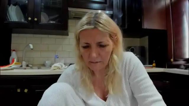 Image 6 of heyheygrey Stream on Chaturbate on 2 months ago
