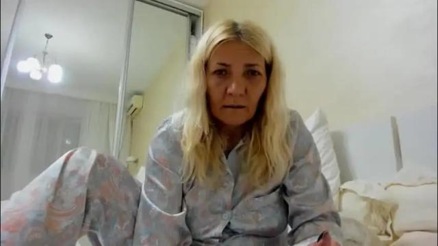 Image 11 of heyheygrey Stream on Chaturbate on 1 month ago