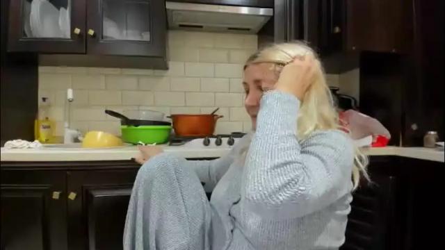 Image 8 of heyheygrey Stream on Chaturbate on 1 month ago