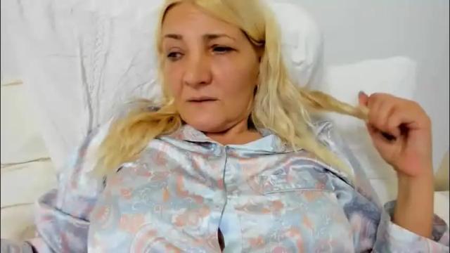Image 12 of heyheygrey Stream on Chaturbate on 28 days ago