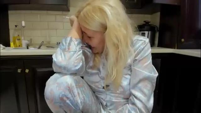 Image 4 of heyheygrey Stream on Chaturbate on 28 days ago
