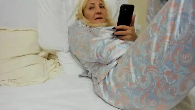 Image 7 of heyheygrey Stream on Chaturbate on 28 days ago