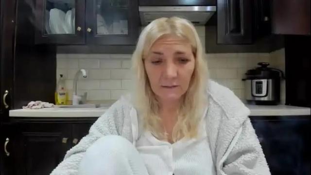 Image 2 of heyheygrey Stream on Chaturbate on 25 days ago