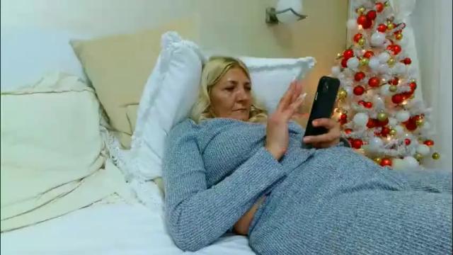 Image 10 of heyheygrey Stream on Chaturbate on 1 month ago