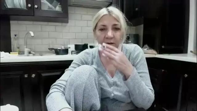 Thumbnail 2, heyheygrey's Stream at Chaturbate, 22 days ago