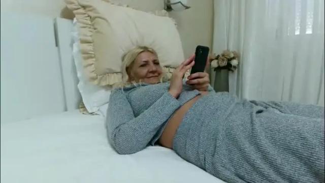 Image 2 of heyheygrey Stream on Chaturbate on 5 days ago