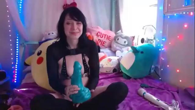 Image 6 of heyhilyraskye Stream on Chaturbate on 12 months ago