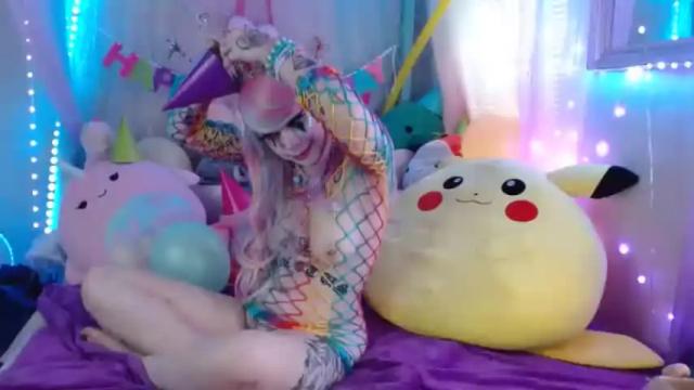 Image 10 of heyhilyraskye Stream on Chaturbate on 20 months ago