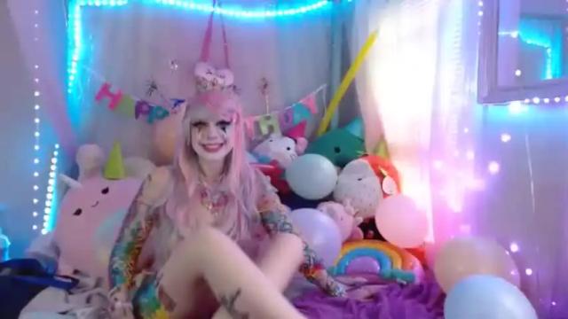 Image 7 of heyhilyraskye Stream on Chaturbate on 20 months ago