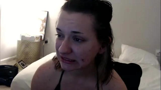 Image 3 of heyitspiper Stream on Chaturbate on 6 months ago