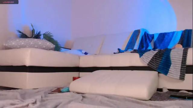 Image 11 of heyley_ Stream on Chaturbate on 1 month ago