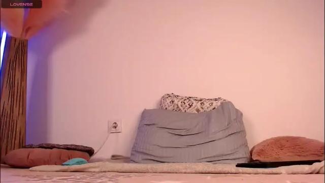 Image 8 of heyley_ Stream on Chaturbate on 1 month ago