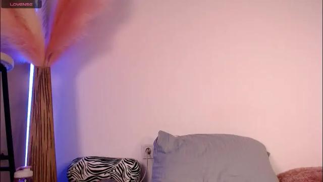 Thumbnail 1, heyley_'s Stream at Chaturbate, 19 days ago