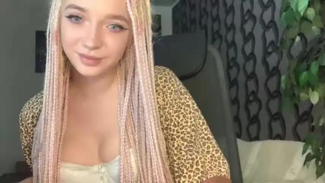 Thumbnail 2, heyley_sativa's Stream at Chaturbate, 22 months ago