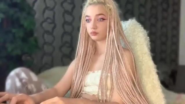 Image 8 of heyley_sativa Stream on Chaturbate on 22 months ago