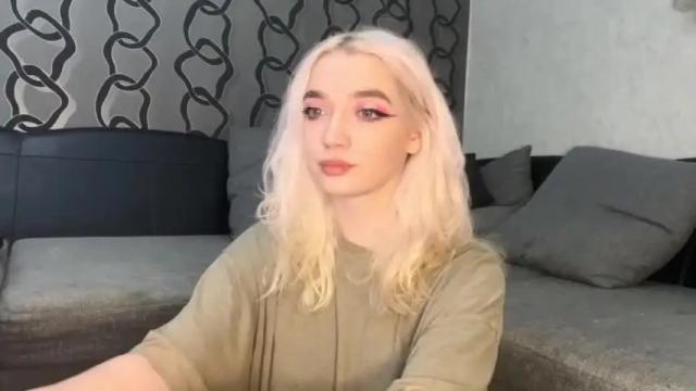 Image 11 of heyley_sativa Stream on Chaturbate on 20 months ago