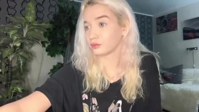 Image 6 of heyley_sativa Stream on Chaturbate on 19 months ago