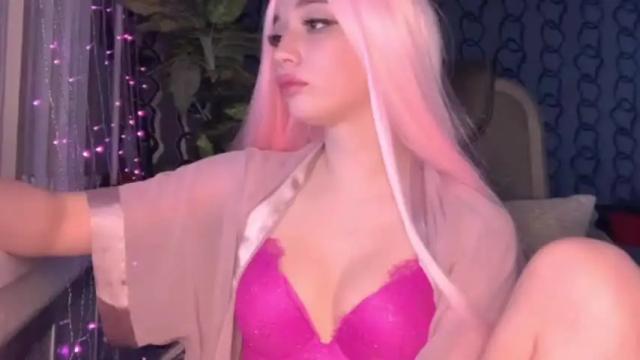 Image 6 of heyley_sativa Stream on Chaturbate on 16 months ago