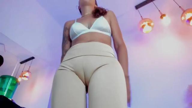 Image 11 of hhannabennett Stream on Chaturbate on 16 months ago