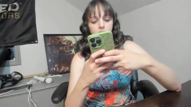 Image 8 of hi_cut_cutie Stream on Chaturbate on 2 months ago
