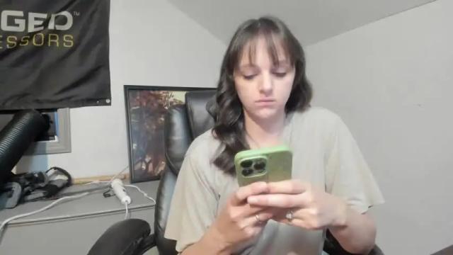 Thumbnail 1, hi_cut_cutie's Stream at Chaturbate, 2 months ago