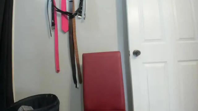 Image 12 of hi_cut_cutie Stream on Chaturbate on 26 days ago