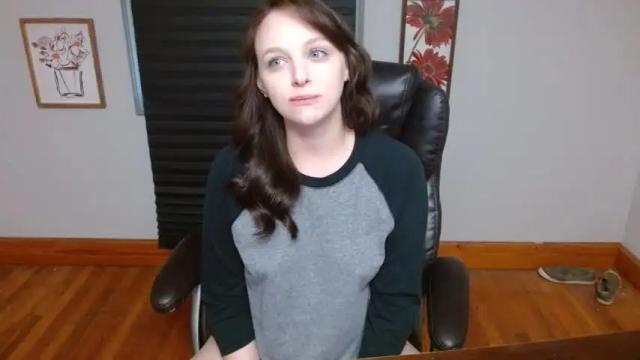 Image 3 of hi_cut_cutie Stream on Chaturbate on 8 hours ago