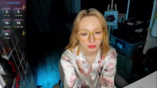 Image 4 of hi_diana Stream on Chaturbate on 2 months ago