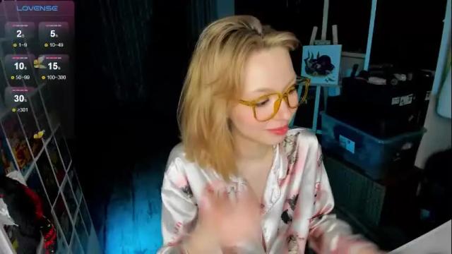 Image 8 of hi_diana Stream on Chaturbate on 2 months ago