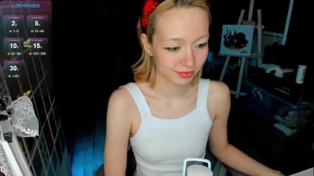 Image 7 of hi_diana Stream on Chaturbate on 2 months ago