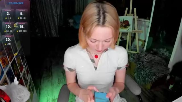 Image 7 of hi_diana Stream on Chaturbate on 1 month ago