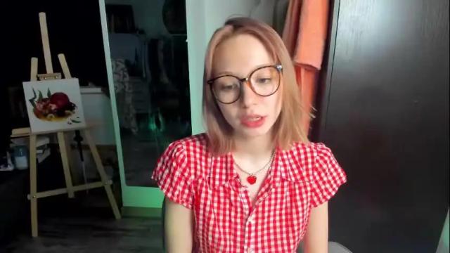 Image 10 of hi_diana Stream on Chaturbate on 13 days ago