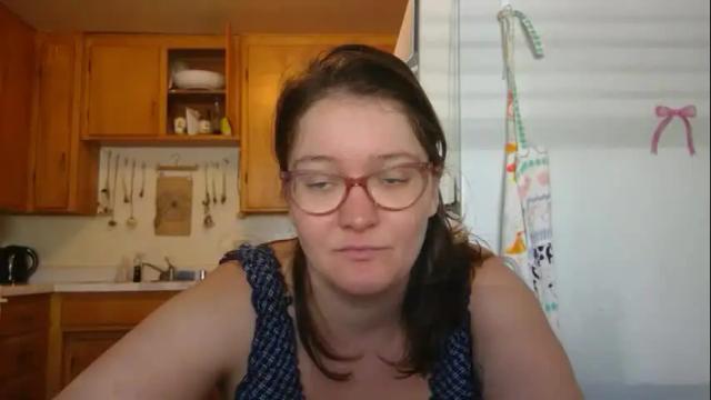 Image 4 of hi_emmy Stream on Chaturbate on 27 days ago
