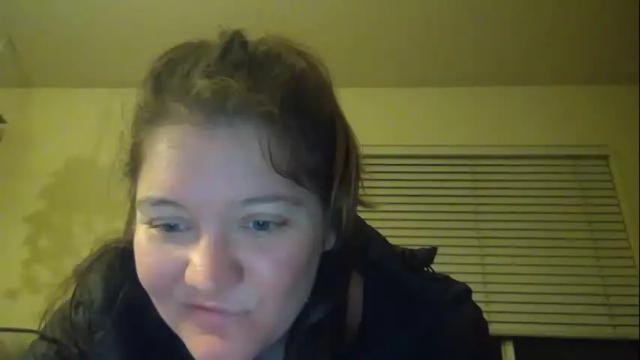 Image 2 of hi_emmy Stream on Chaturbate on 7 months ago