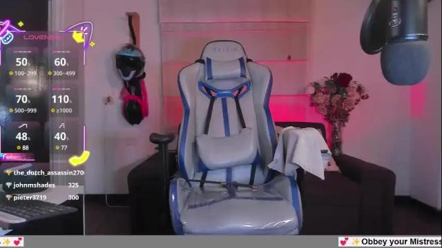 Image 4 of hi_im_rachel_ Stream on Chaturbate on 1 month ago