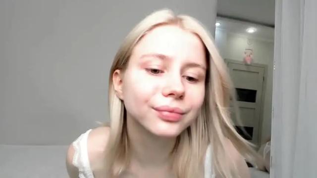 Image 7 of hi_popsy Stream on Chaturbate on 1 month ago