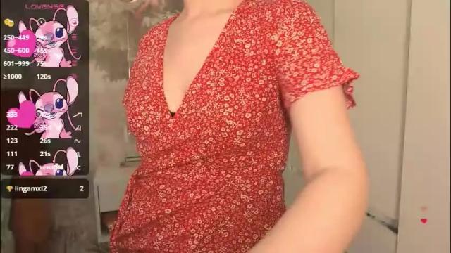 Image 4 of hiaru_cutie Stream on Chaturbate on 1 month ago